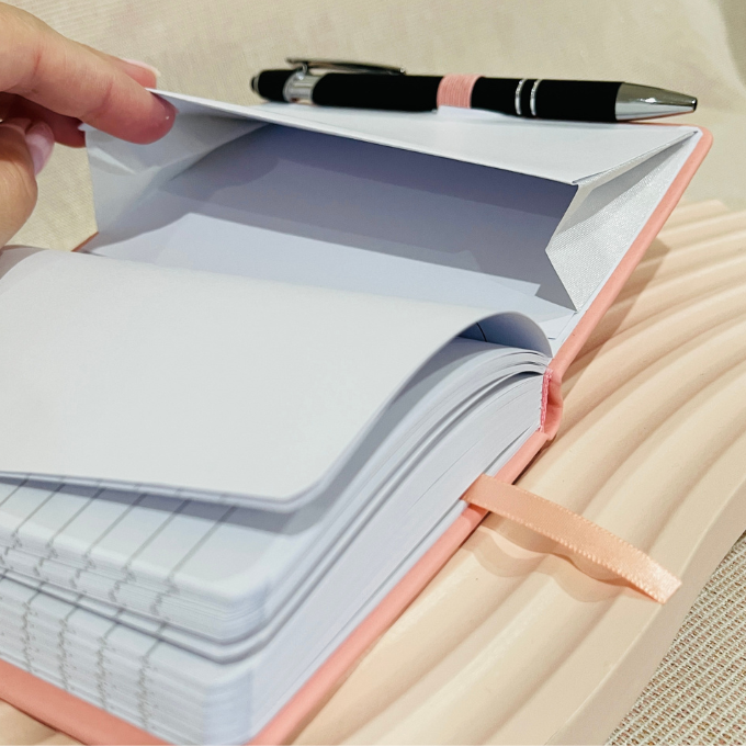 Drink Bottle & Notepad Box Set